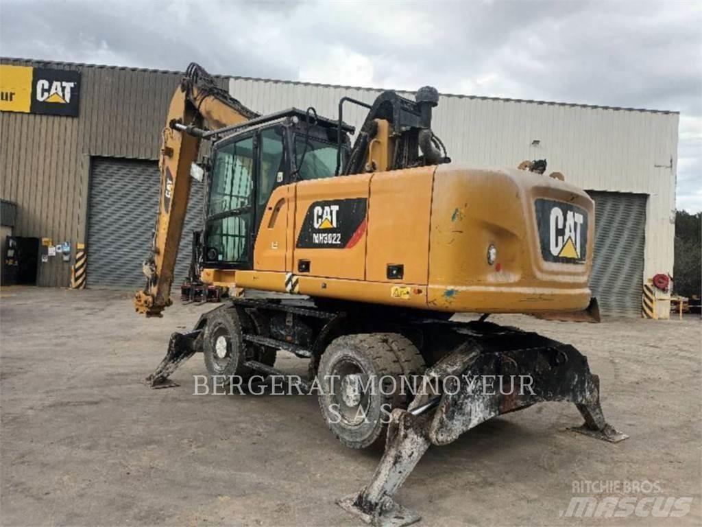 CAT MH3022-1 Gumikerekes kotrók