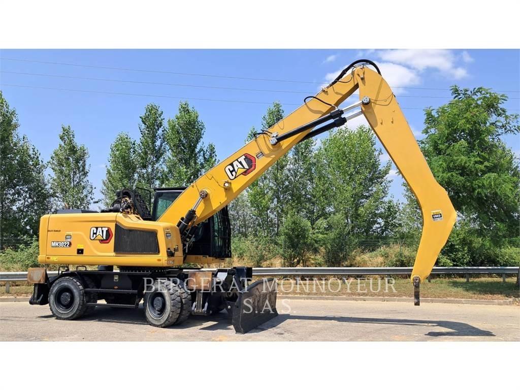 CAT MH3022-1 Gumikerekes kotrók