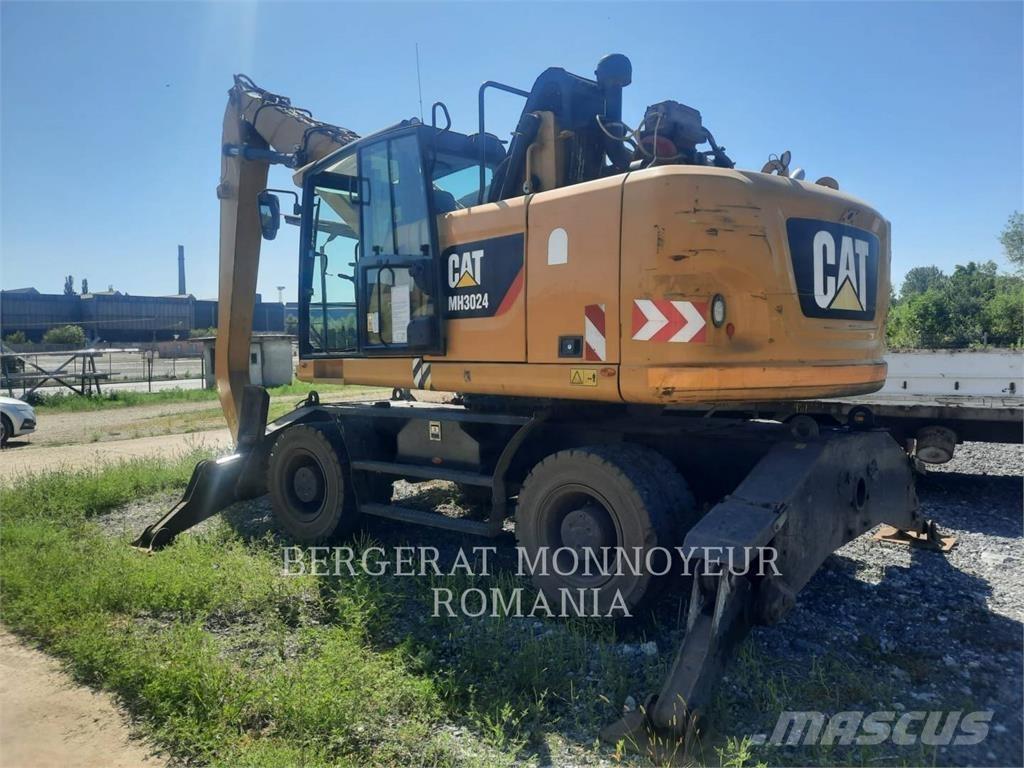 CAT MH3024-06 Gumikerekes kotrók