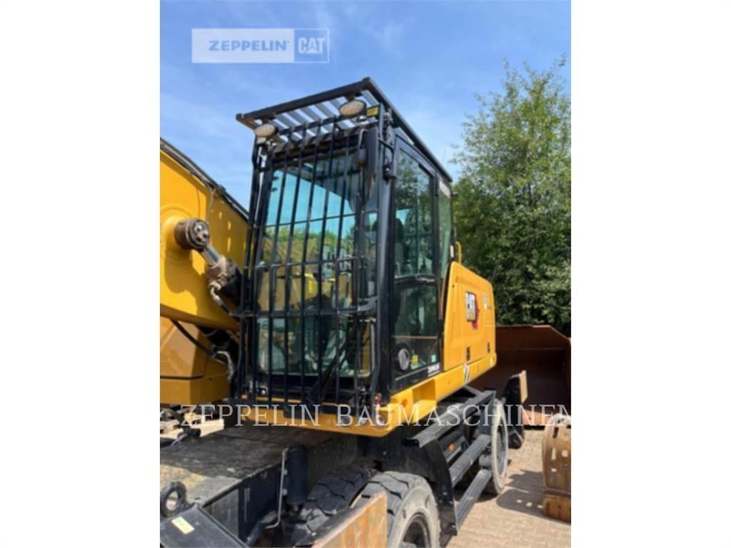 CAT MH3024-06C Bontásra használt kotrók