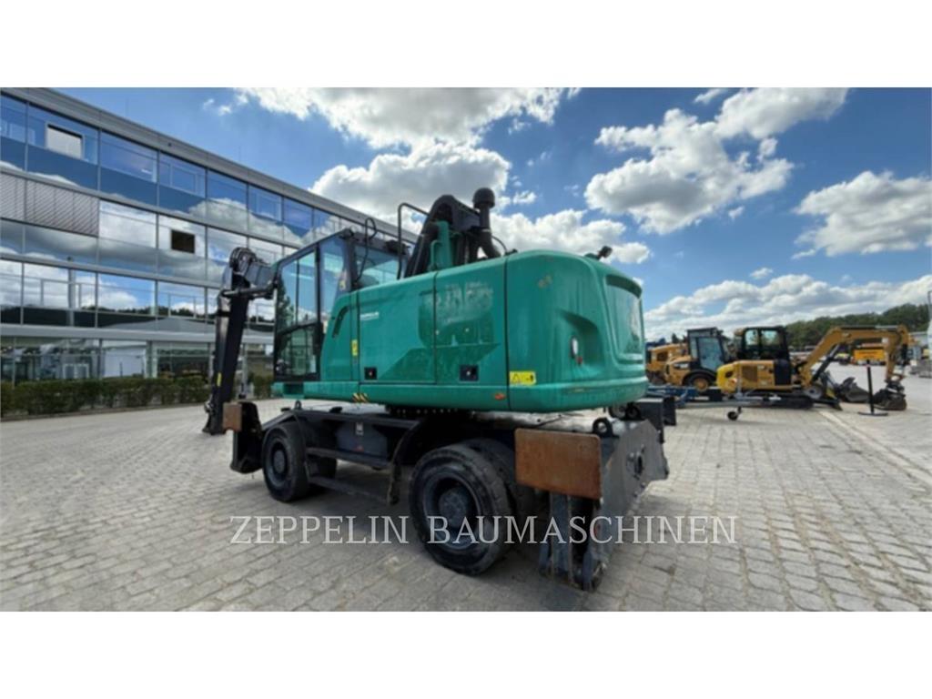 CAT MH3024-06C Bontásra használt kotrók