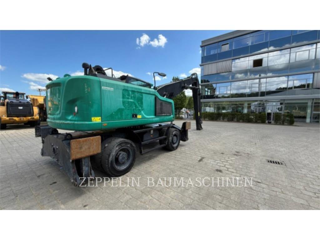 CAT MH3024-06C Bontásra használt kotrók