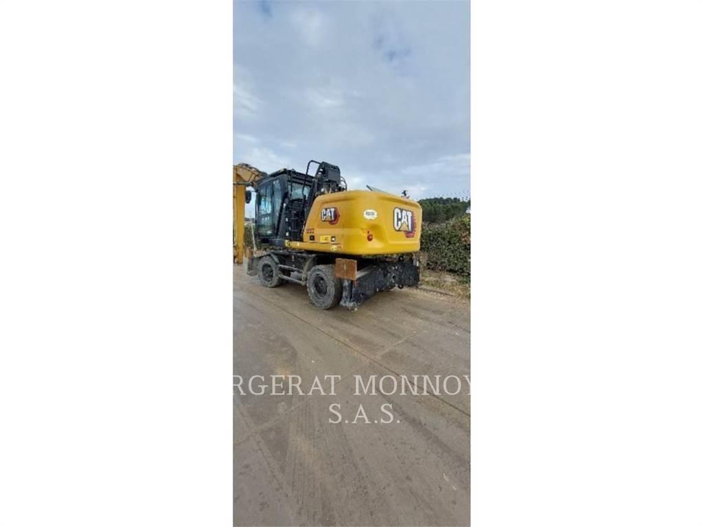 CAT MH3026 Gumikerekes kotrók