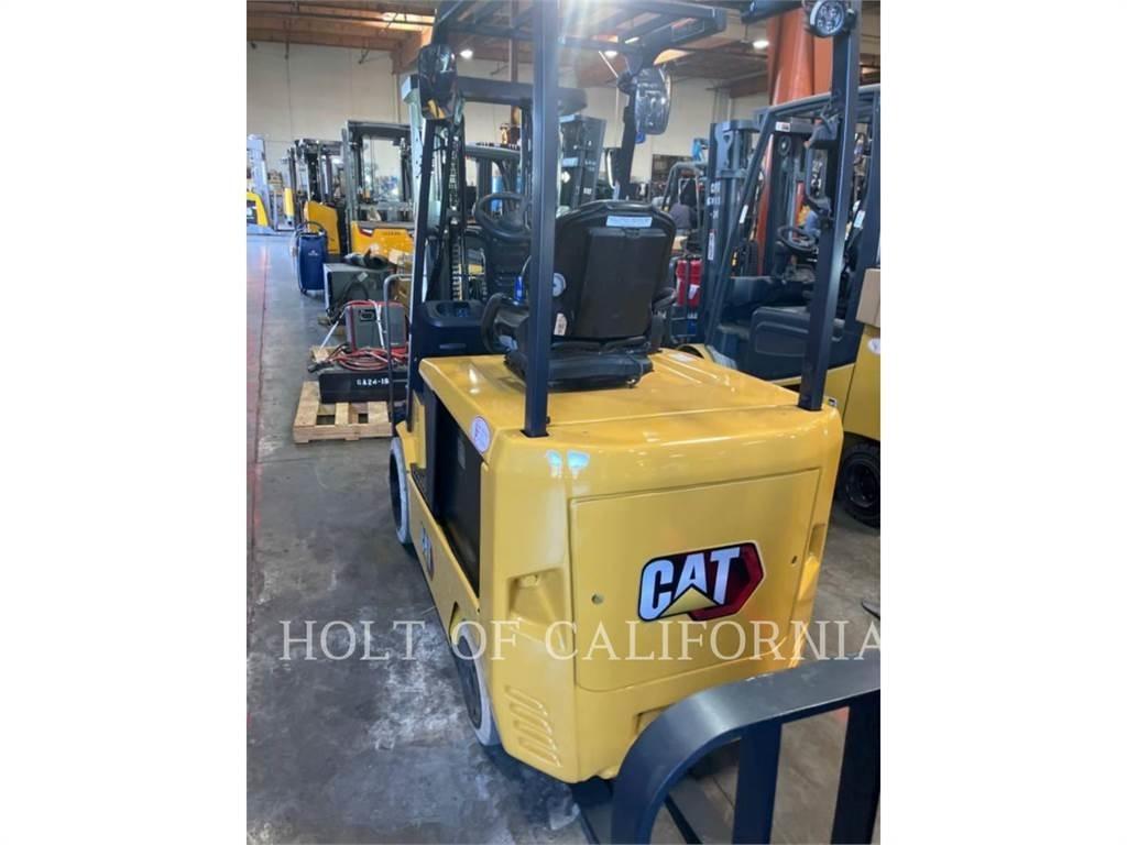 CAT MITSUBISHI EC30N3 Elektromos targoncák