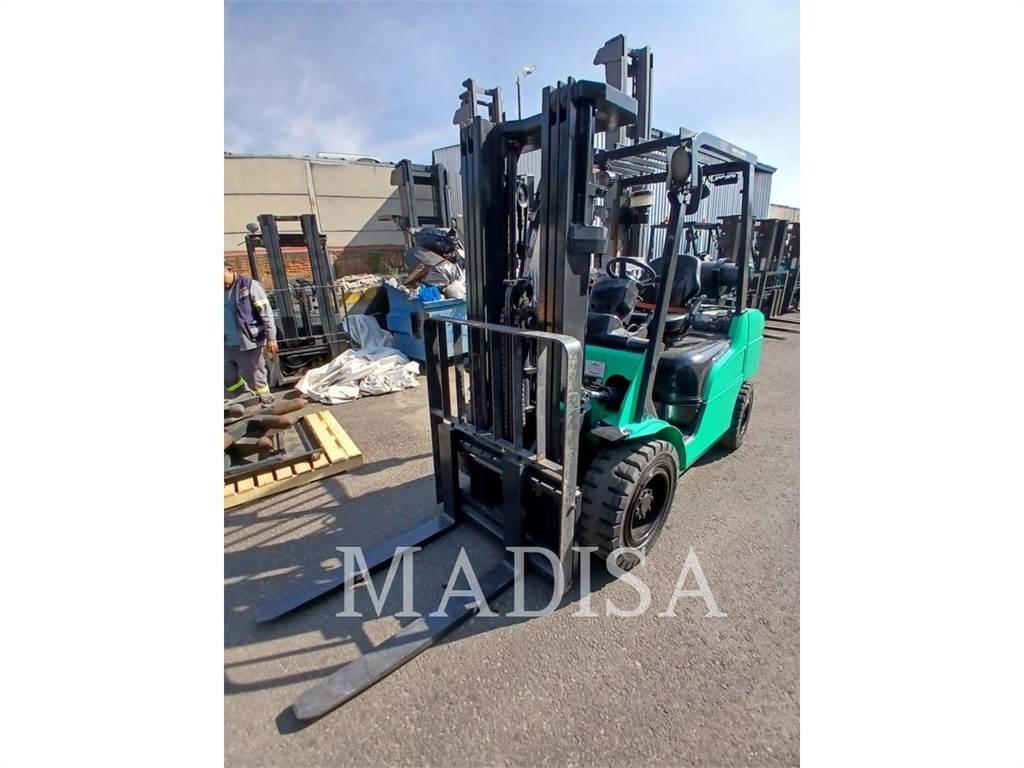 CAT MITSUBISHI FG30N-LP Targoncák-Egyéb