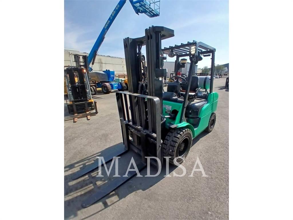 CAT MITSUBISHI FG30N-LP Targoncák-Egyéb