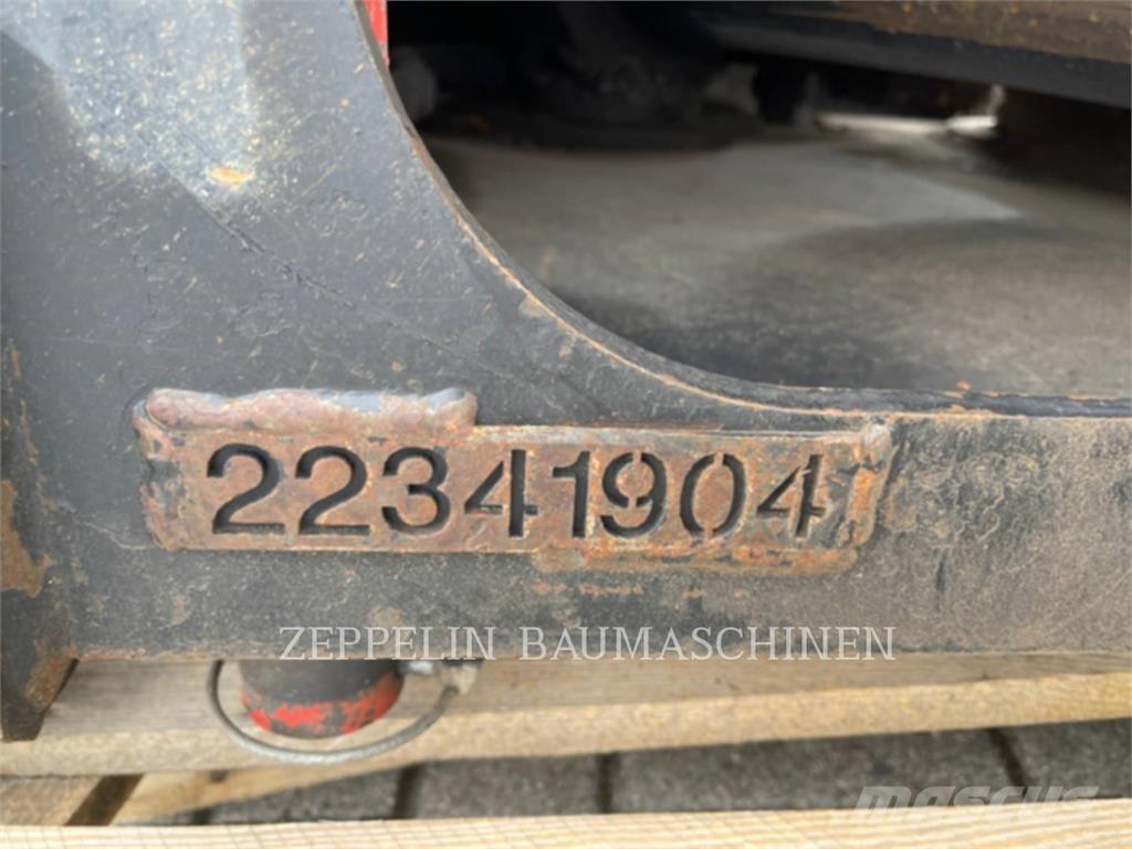 CAT MP318 Építőipari Törőgépek