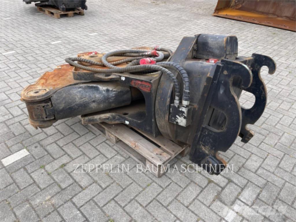 CAT MP318 Építőipari Törőgépek