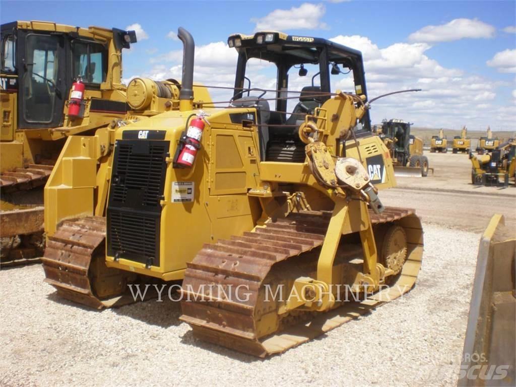 CAT PL61 Csőfektető dózerek