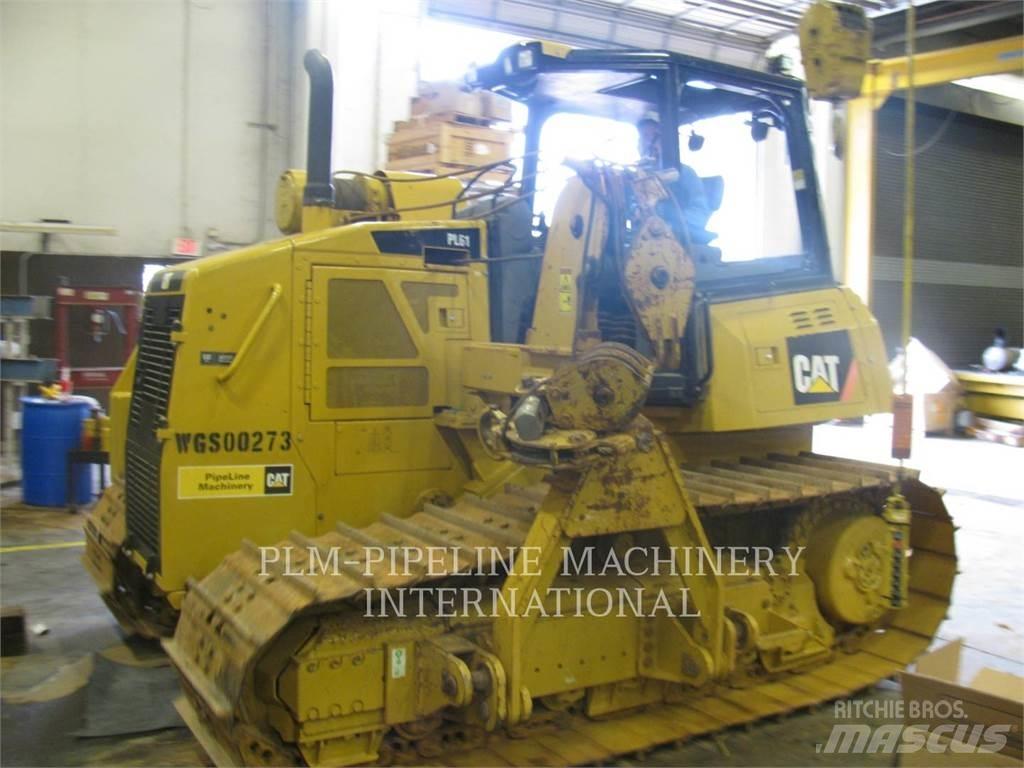 CAT PL61 Csőfektető dózerek