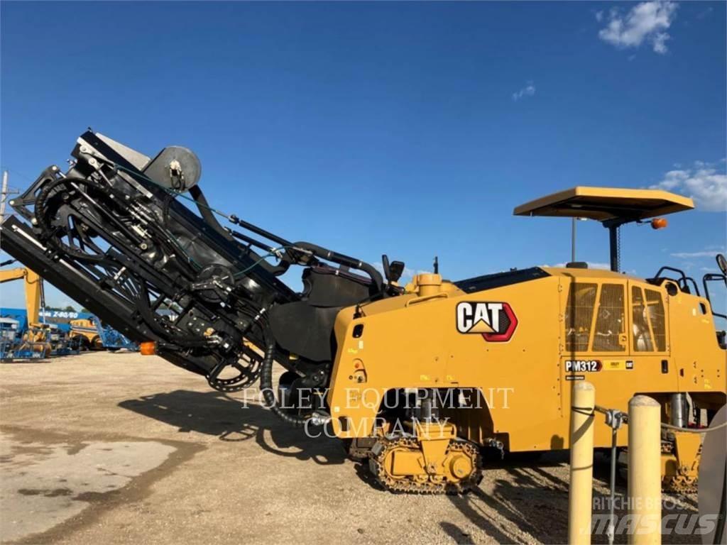 CAT PM312-02 Aszfalt terítõ gépek