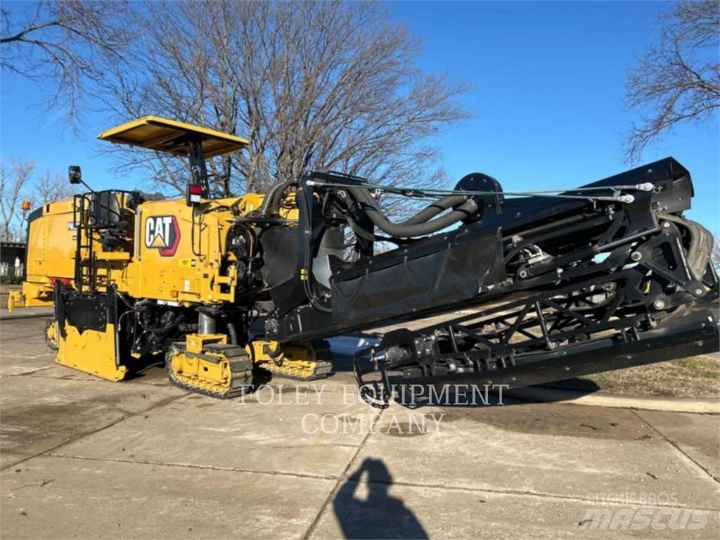 CAT PM822 Aszfalt terítõ gépek