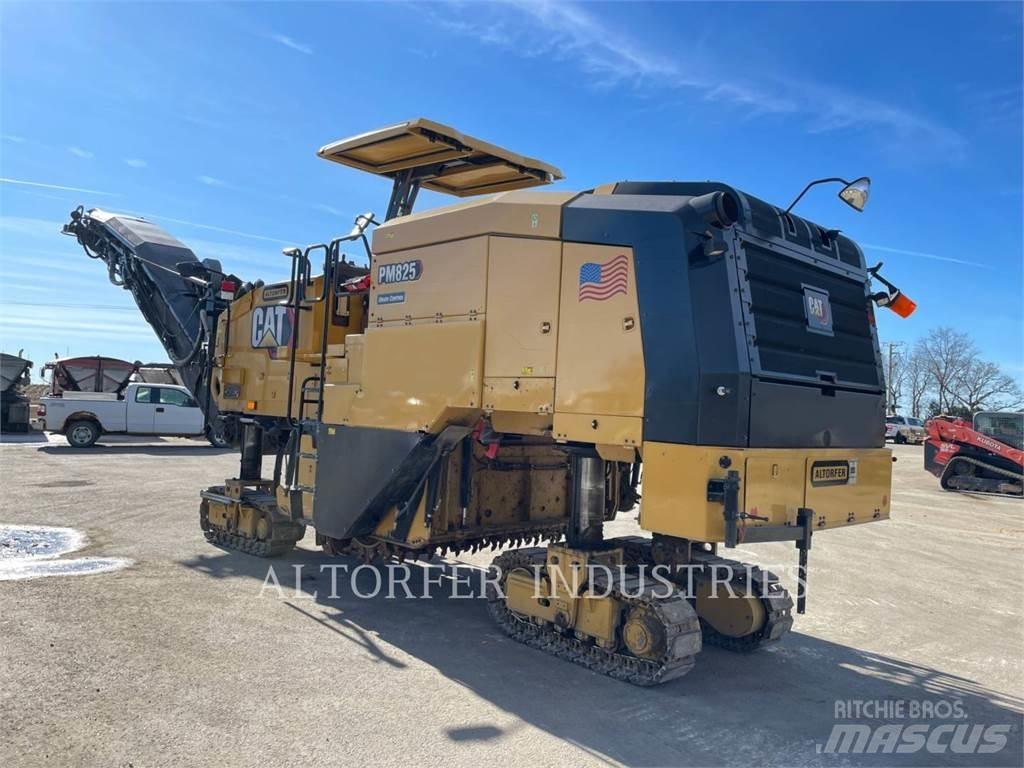 CAT PM825 Aszfalt marók
