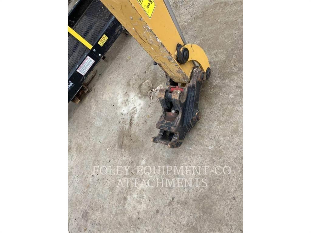 CAT QC305 Lánctalpas kotrók