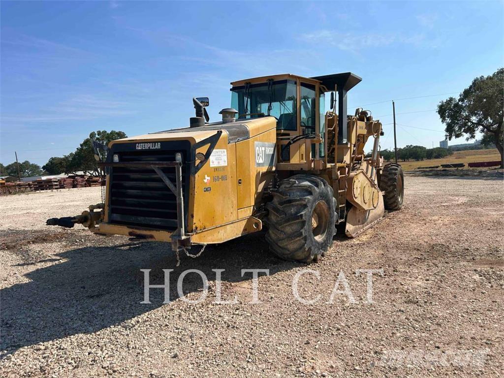 CAT RM300 Aszfalt aprítók