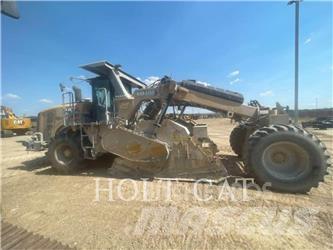 CAT RM400 Aszfalt aprítók