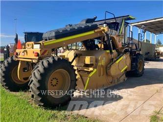 CAT RM400 Aszfalt aprítók