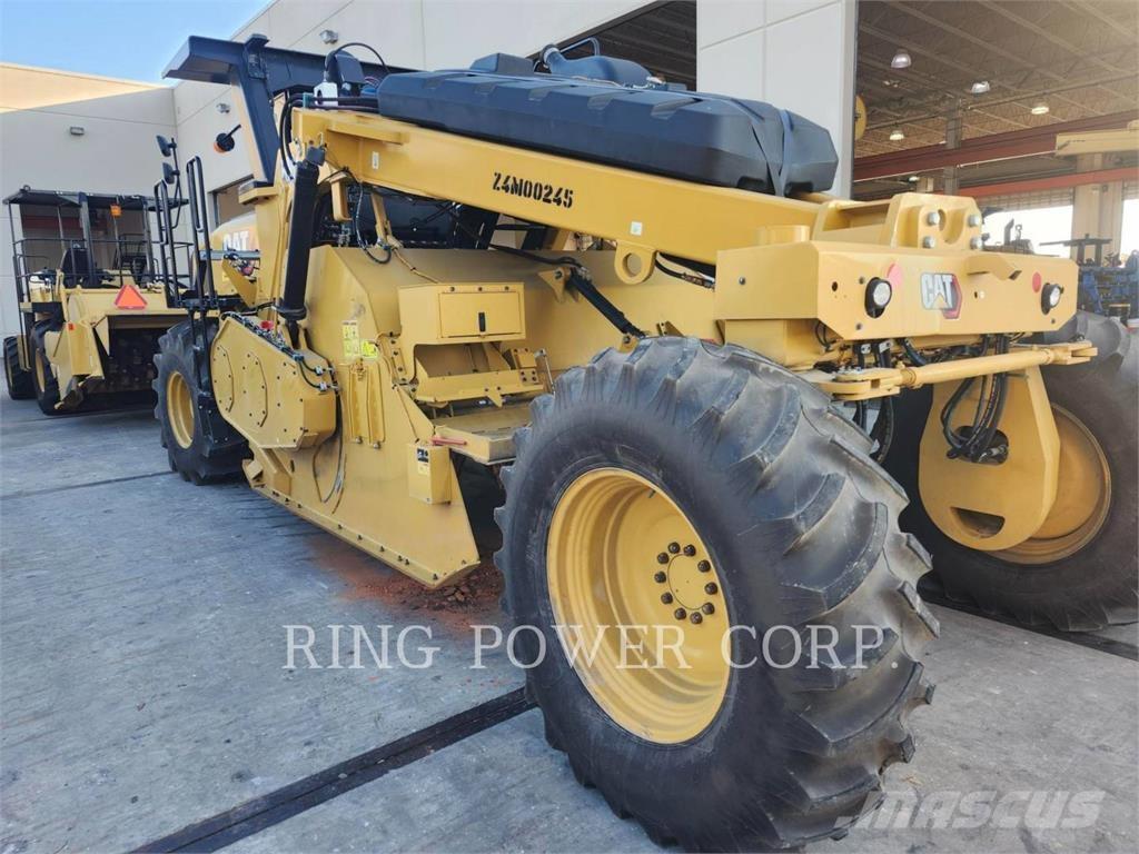 CAT RM400 Aszfalt aprítók