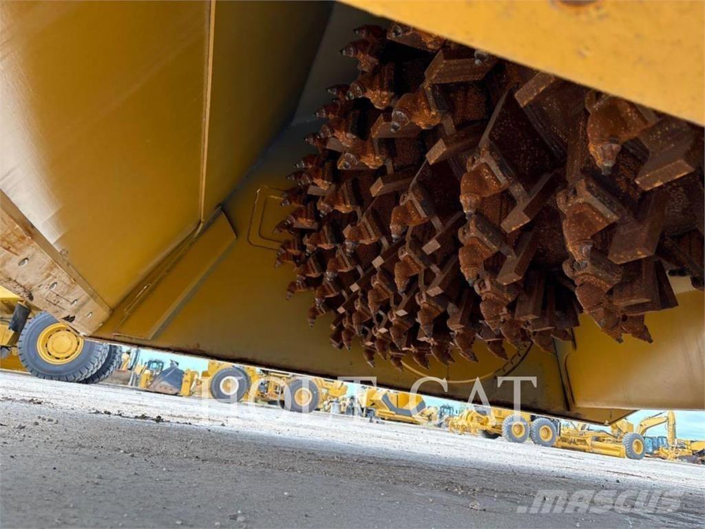 CAT RM400 CAB Aszfalt aprítók