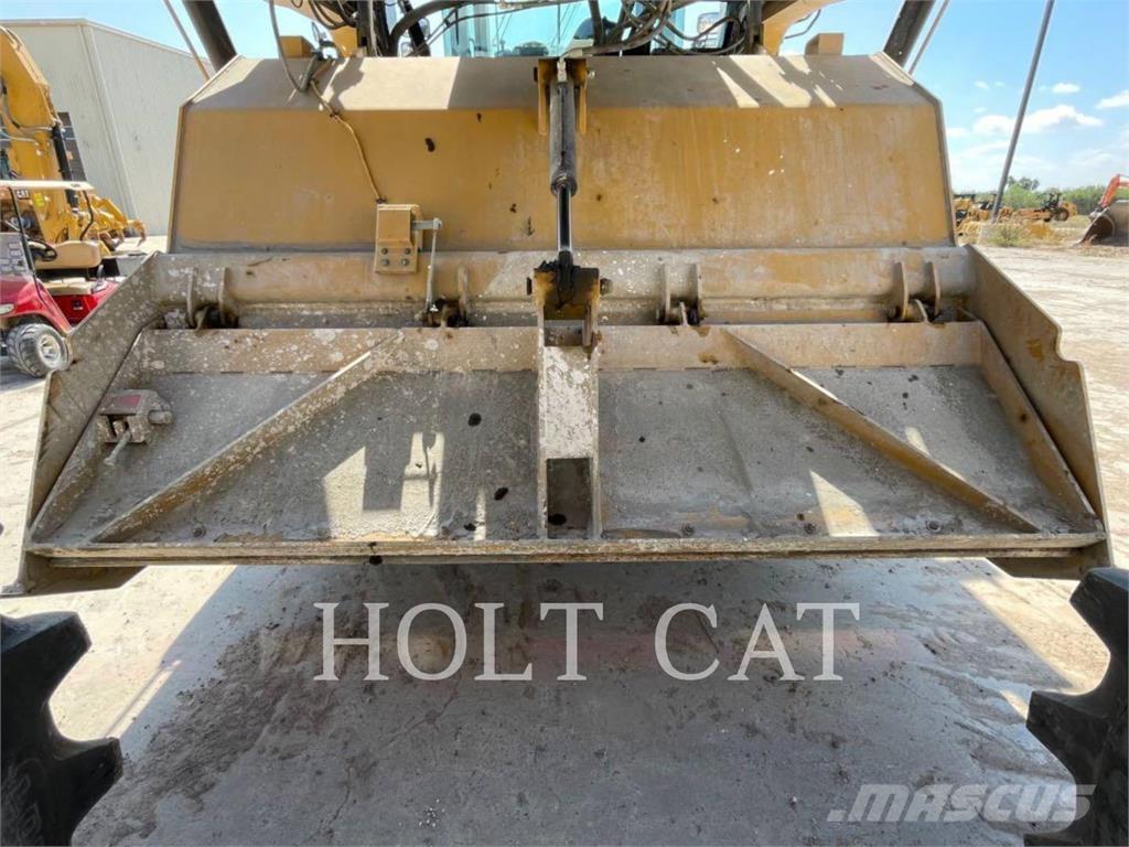 CAT RM500B CAB Aszfalt aprítók