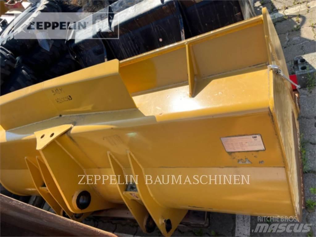 CAT SCHAUFEL CAT 918M Kanalak
