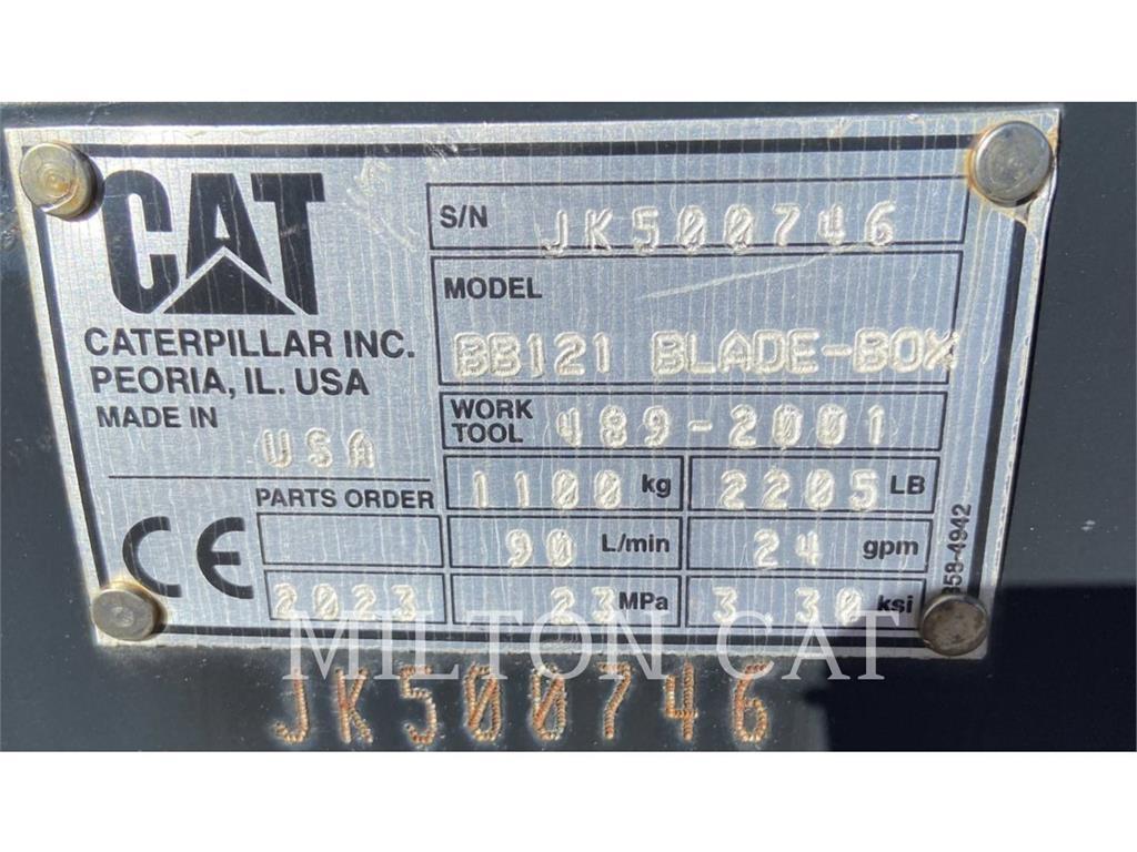 CAT SSL BB121 BOX BLADE Tolólapok