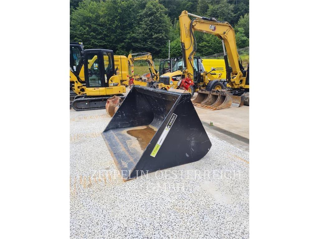 CAT TH 414 Teleszkópos rakodók