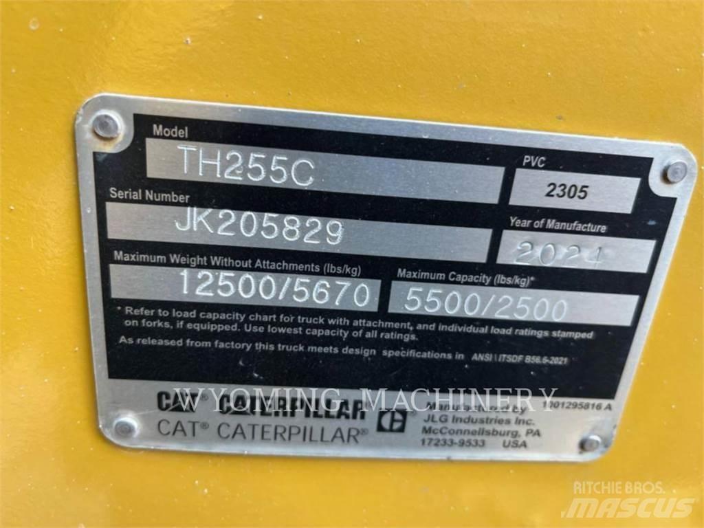 CAT TH255C Teleszkópos rakodók