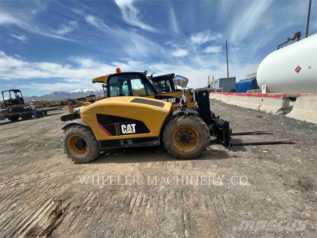 CAT TH255C CB Teleszkópos rakodók