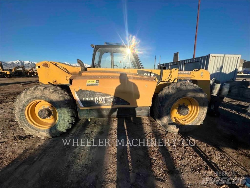CAT TH330B Teleszkópos rakodók