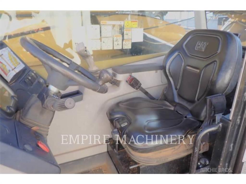 CAT TL1055D Teleszkópos rakodók