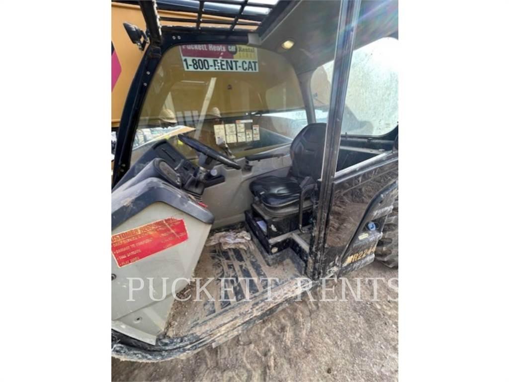 CAT TL1055D Teleszkópos rakodók