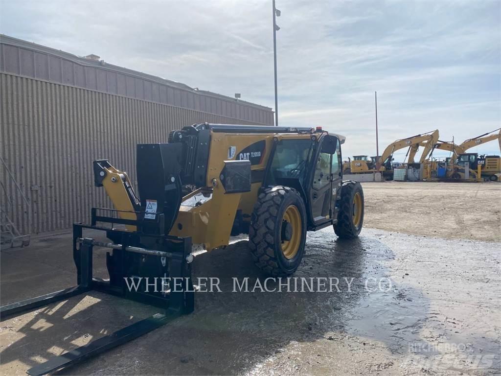CAT TL1055D CB Teleszkópos rakodók
