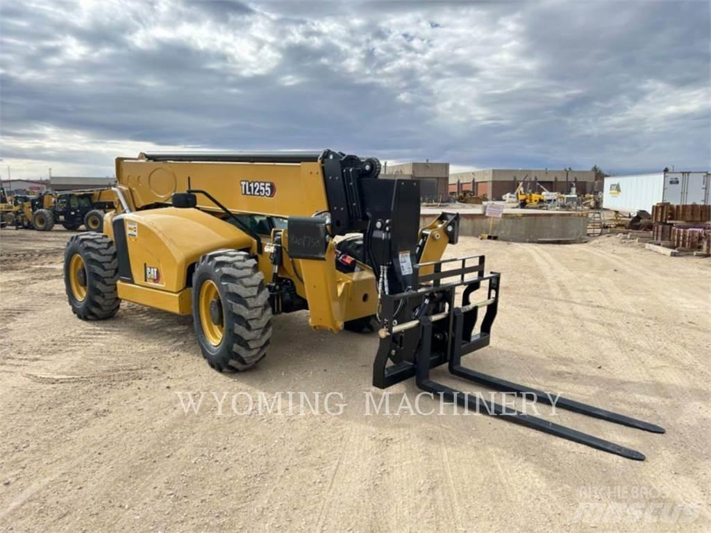 CAT TL1255 Teleszkópos rakodók