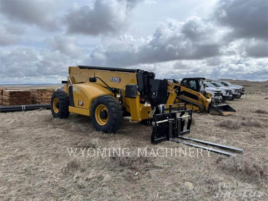 CAT TL1255 Teleszkópos rakodók