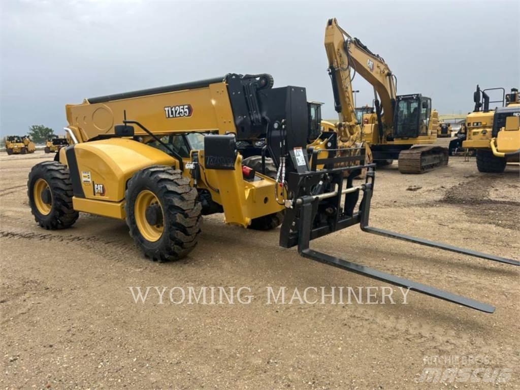 CAT TL1255 Teleszkópos rakodók