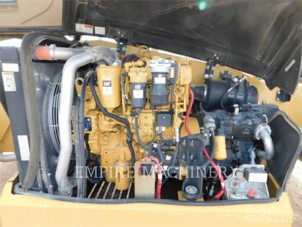 CAT TL1255D Teleszkópos rakodók