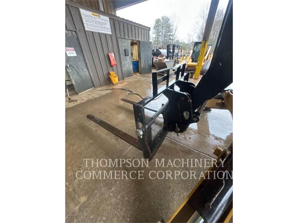 CAT TL1255D Teleszkópos rakodók