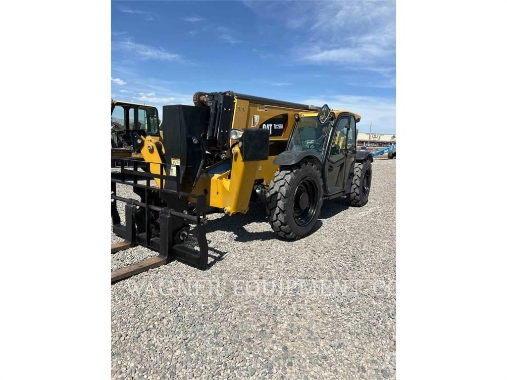 CAT TL1255D Teleszkópos rakodók