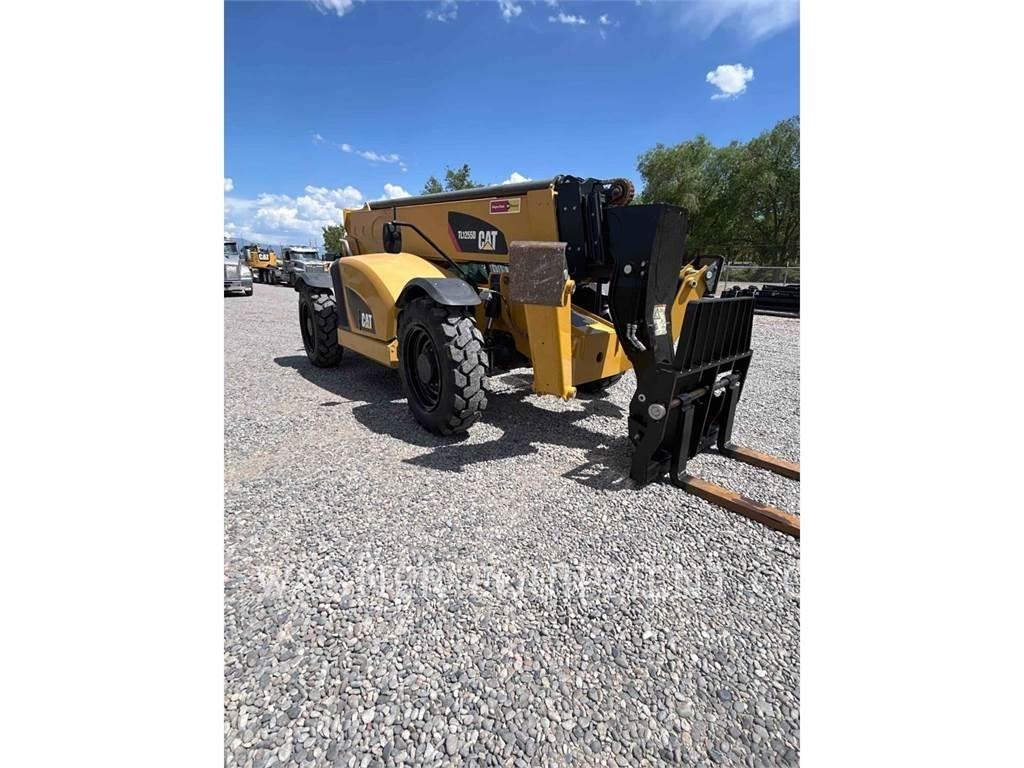 CAT TL1255D Teleszkópos rakodók