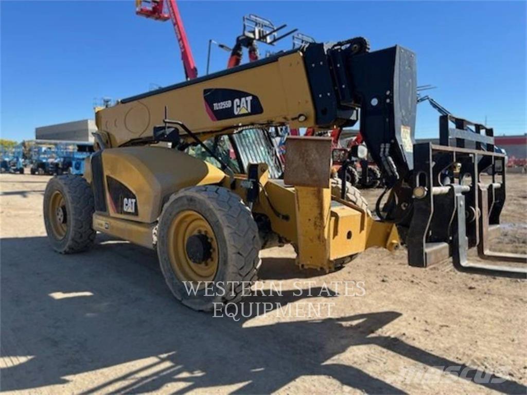 CAT TL1255D Teleszkópos rakodók