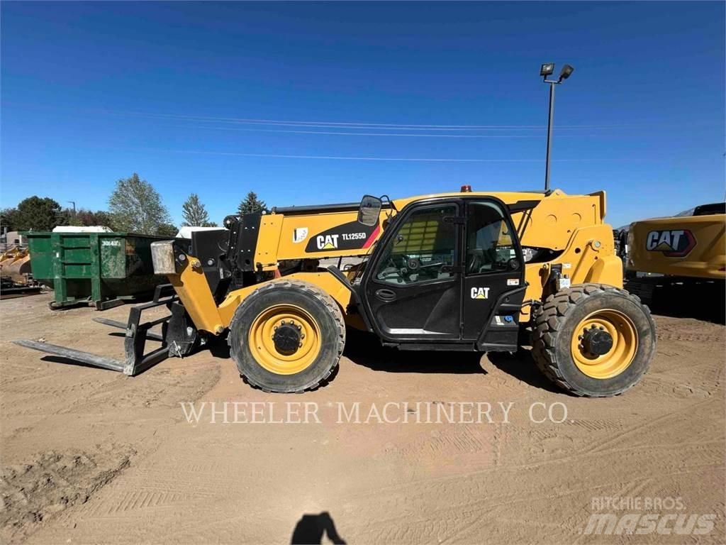 CAT TL1255D CB Teleszkópos rakodók