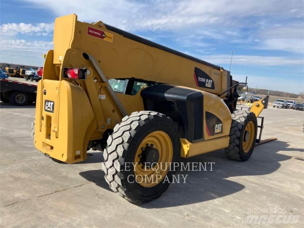 CAT TL1255DC Teleszkópos rakodók