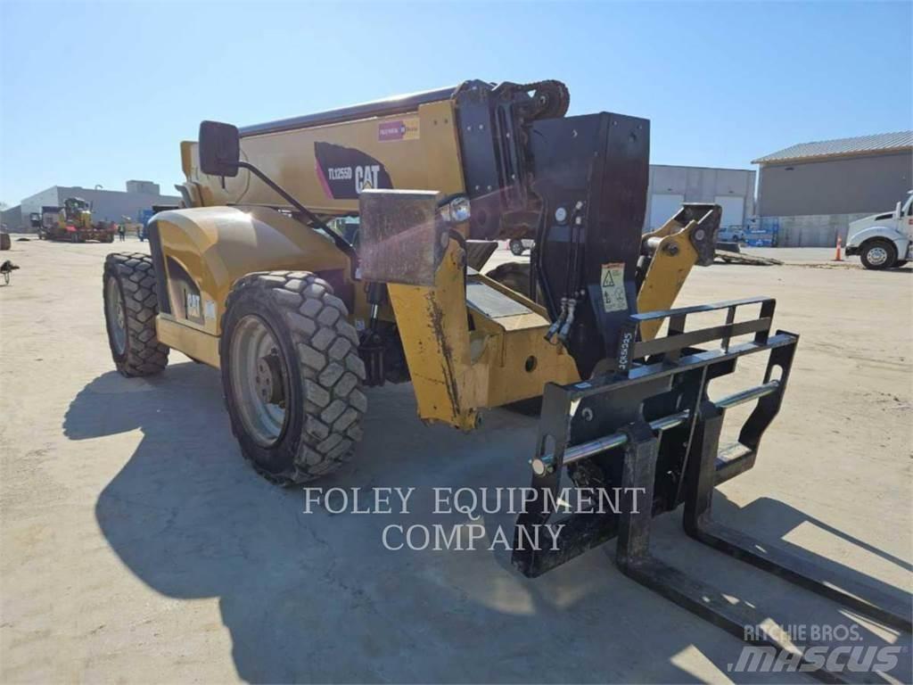 CAT TL1255DO Teleszkópos rakodók
