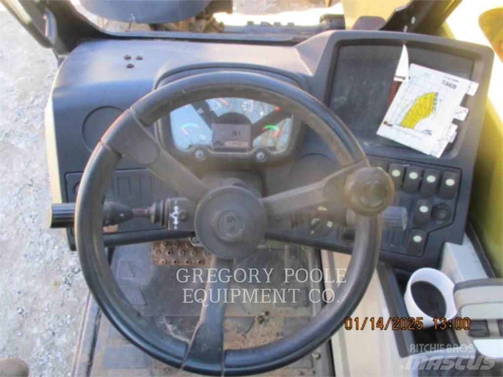 CAT TL642D Teleszkópos rakodók