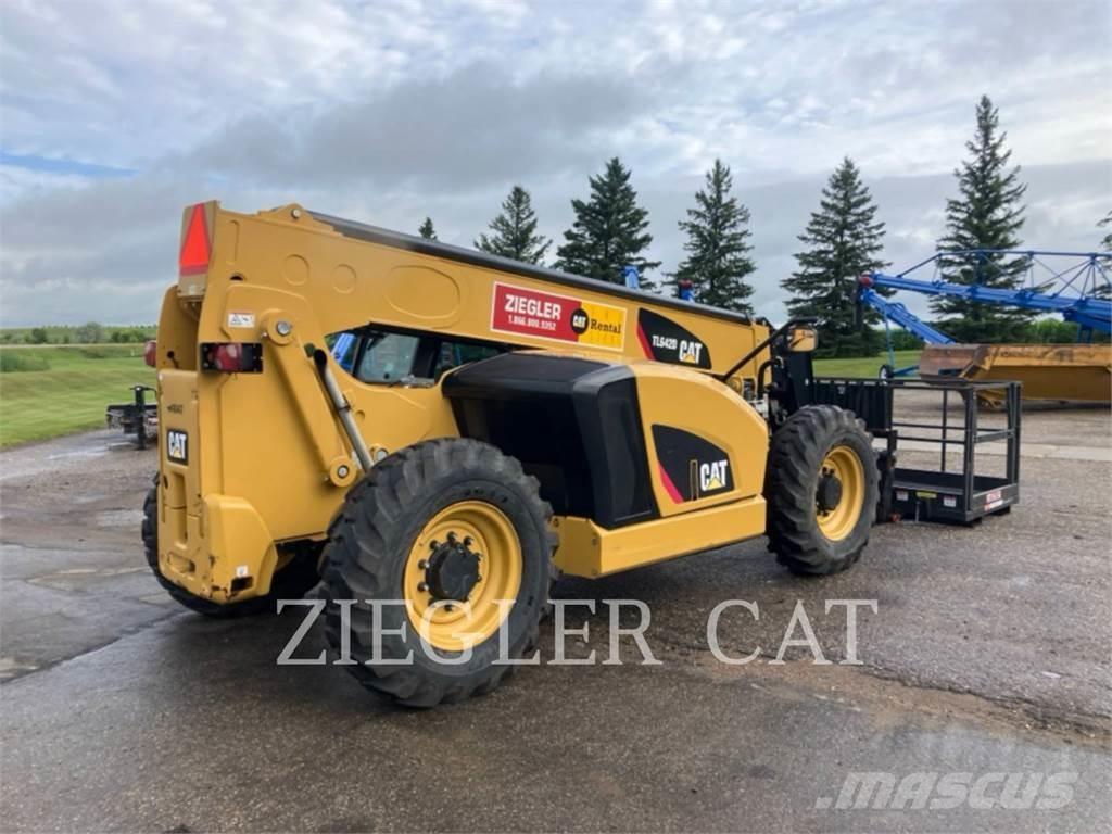 CAT TL642D Teleszkópos rakodók