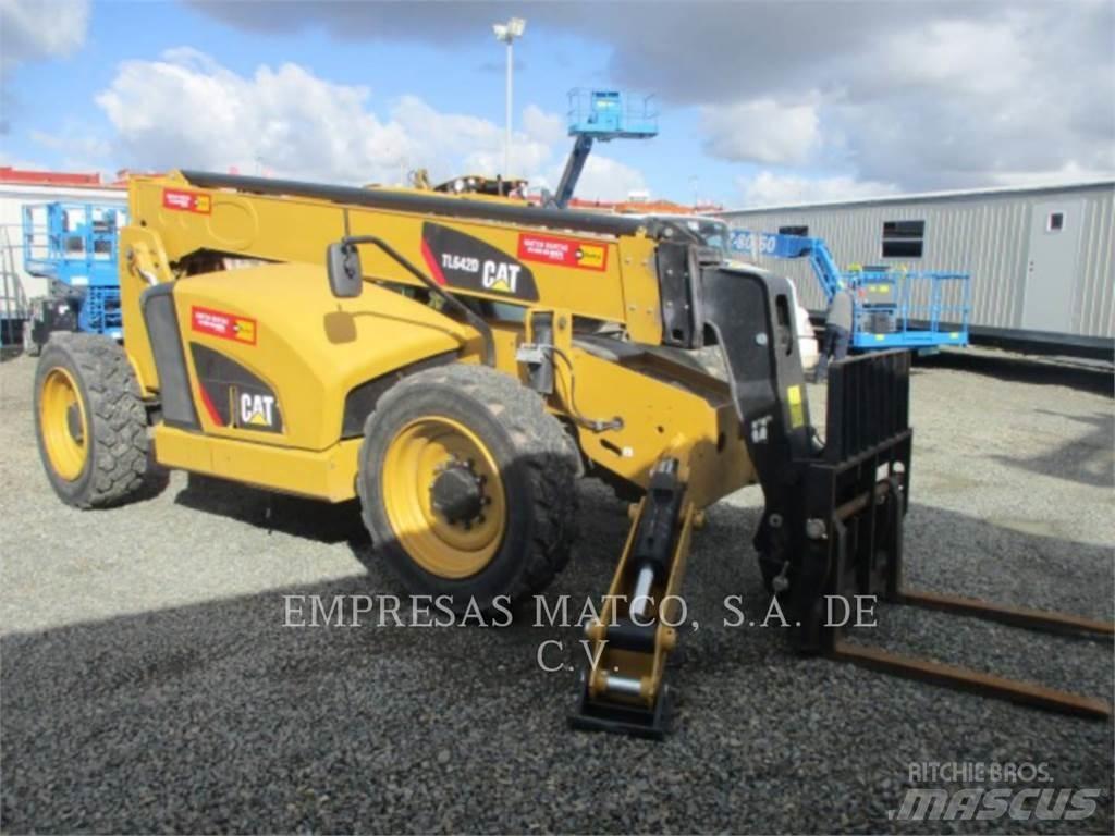 CAT TL642D Teleszkópos rakodók