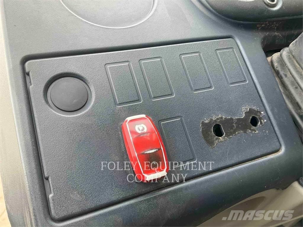 CAT TL642DO Teleszkópos rakodók