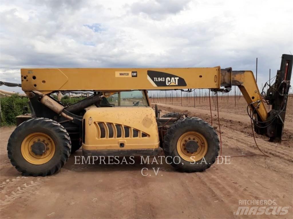 CAT TL943 Teleszkópos rakodók