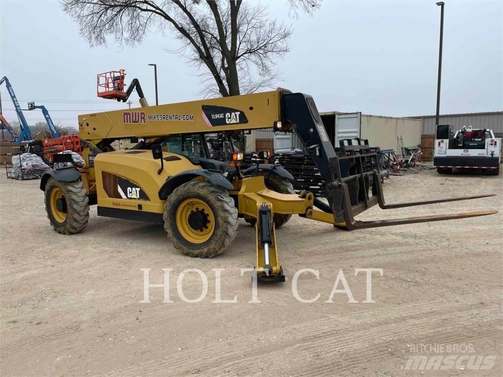 CAT TL943C Teleszkópos rakodók